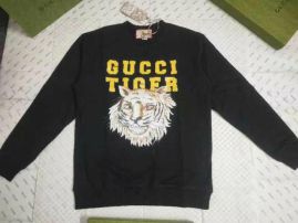 Picture of Versace Sweatshirts _SKUGucciXS-LG261926825